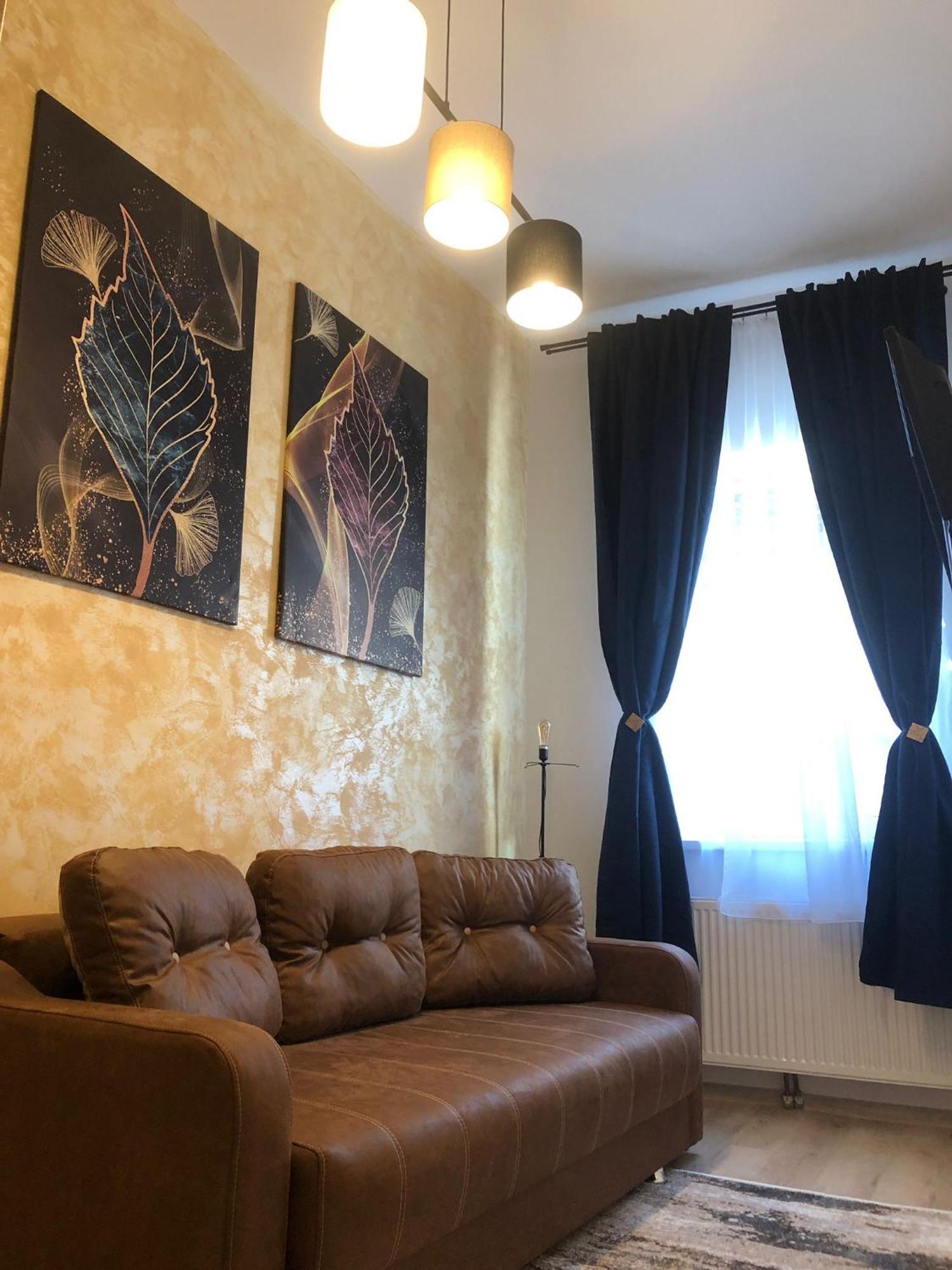 Urban Central Apartments Μπρασόβ Εξωτερικό φωτογραφία