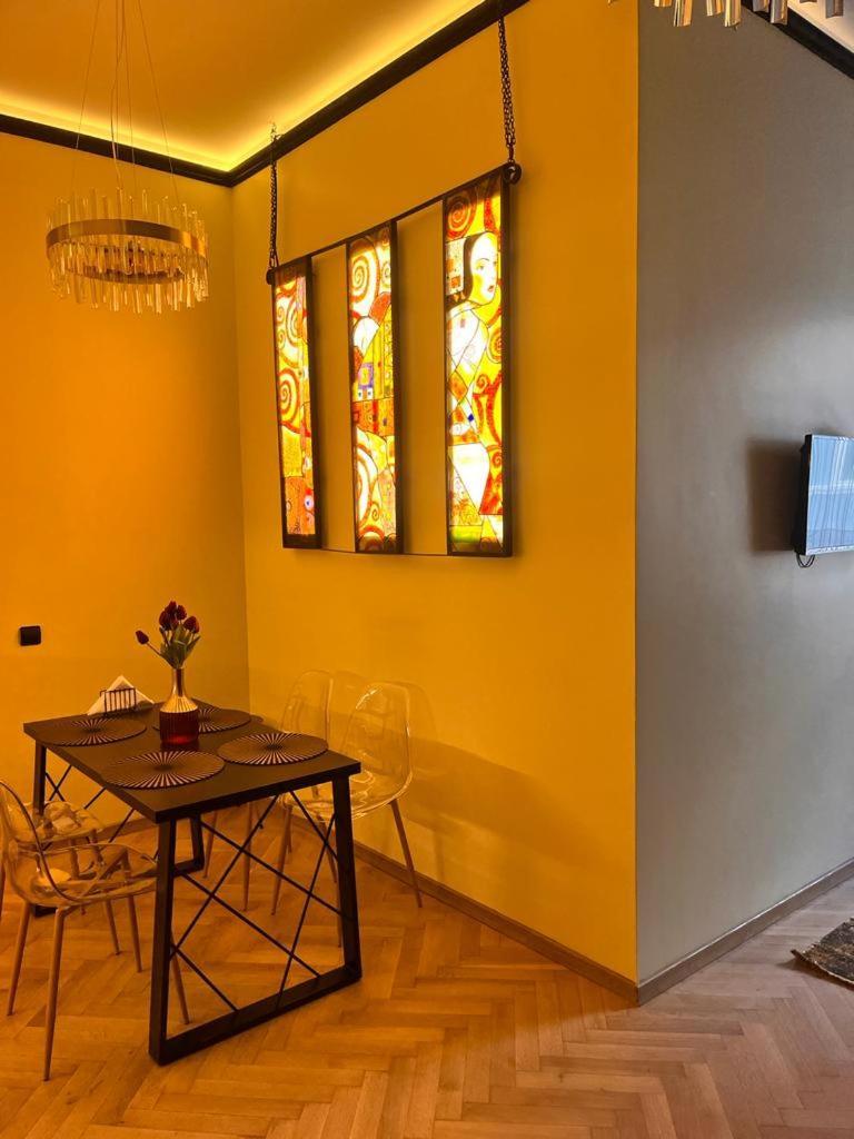 Urban Central Apartments Μπρασόβ Εξωτερικό φωτογραφία